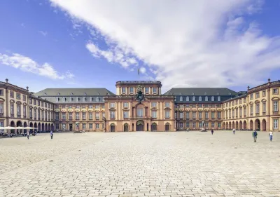 Mercure Hotel Mannheim am Rathaus. Hotels in der Nähe von MZES Universität Mannheim