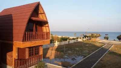 Love in Hotel & Resort Jepara Hotel di Bandengan