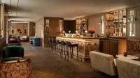 Le Grand Pavillon Chantilly - Baarit