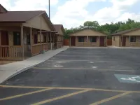 The Texas Lodge Hotels in Gonzales