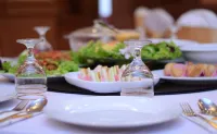 Crystal Lodge - breakfast