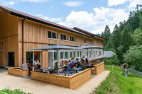 Chambres d'Hôtes Sanskriti Hotels in Cluses