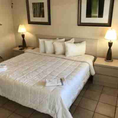 Miramar Resort Rooms