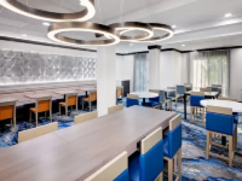 フェアフィールド イン & スイーツ バイ マリオット ウィルソン ウィルソンのホテル