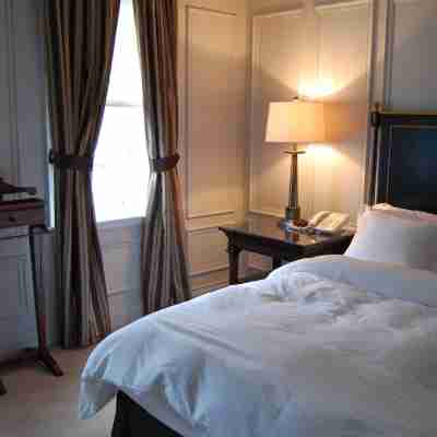 Windsor Arms Hotel Rooms