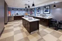 Hampton Inn & Suites Georgetown - breakfast