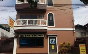 Qbens Lodge