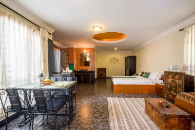 Bouddha Green Hotel Hotel dekat Buddha Stupa