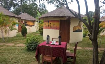 Ukerewe Garden View Bungalow at Bwiru Village Homestay