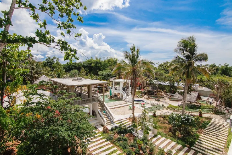 Kay's Water World Hotspring Resort & Spa