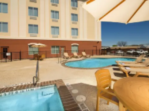 Holiday Inn Express & Suites UVALDE by IHG Hotels in Uvalde