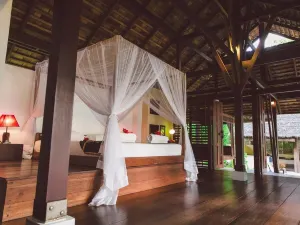 Koyao Bay Pavilions - Beach Resort and Pool Villas