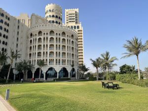 Private Suites Al Hamra Palace at Golf & Sea Resort