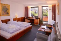 Wellness Hotel Harms Hotels near Crater Source Bad Nenndorf