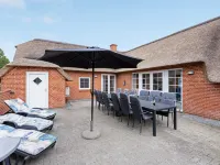 "Ferhat" - 2.9km from the Sea - piscina