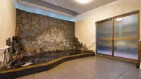 Youroukeikoku Onsenkyo Sagawa Ryokan - Parkplatz