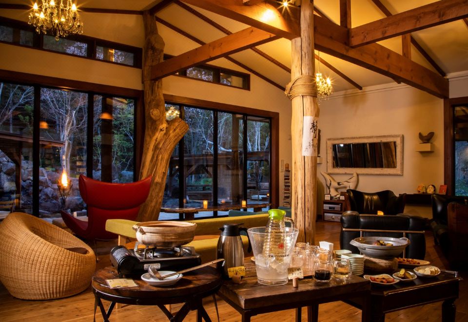 3. 누쿠모리 노 야..