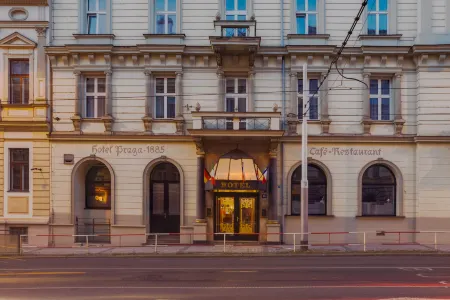 Hotel Praga 1885 Отели рядом с достопримечательностью «Зеркальный лабиринт»