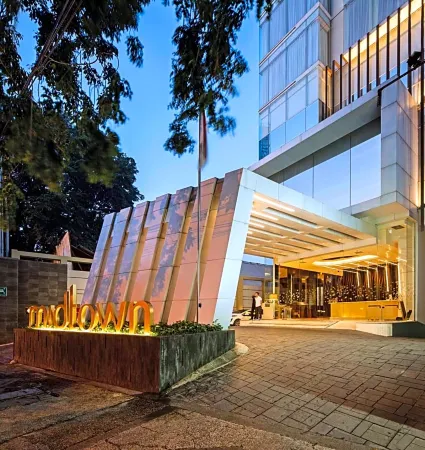 Midtown Hotel Surabaya