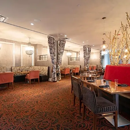White House Hotel