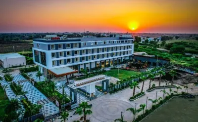 Krishna Hotel And Resort Hotels in Khargone