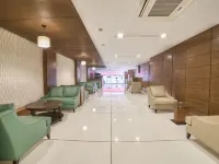 Avari Xpress Gulberg Hotels in Lahore