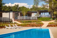 Mobile Homes Camping Santa Marina, Lanterna - Pools