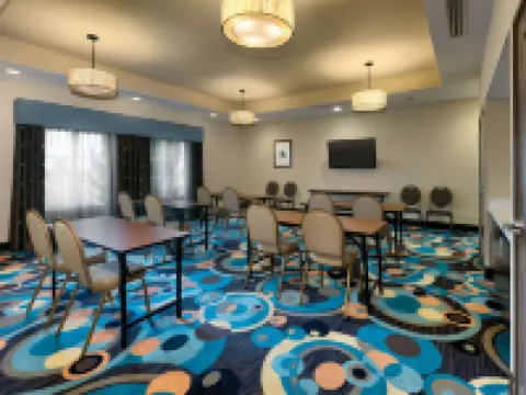 La Quinta Inn & Suites by Wyndham Clinton Historic Route 66 Hoteles en Condado de Custer