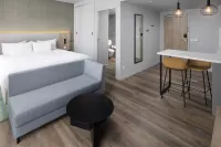 Residence Inn Paris Charles de Gaulle Central Airport Отели в г. Руасси-ан-Франс