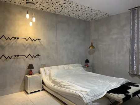 W Villa Wvilla (Puli Village) Отели рядом с достопримечательностью «Yannan Feiqiao Stream Scenic Area»