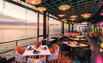 The Ocean Colombo