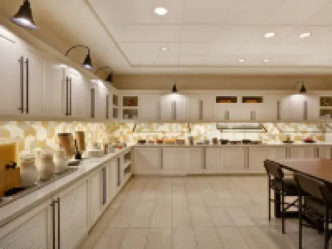 Hyatt Place Fresno Hotels in Fresno