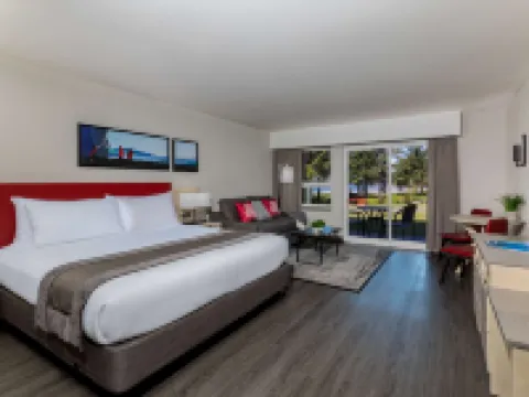 ベスト ウェスタン プラス ティン ウィズ リゾート トフィーノのホテル