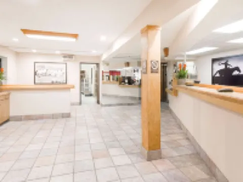 Super 8 by Wyndham Grand Junction Colorado Hotel di Grand Junction