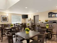 Days Inn by Wyndham Ottawa Airport Hotels near EY Centre