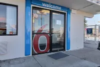Motel 6 Bismarck, ND - 2-Star