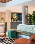 Wayfinder Waikiki Hotels in Honolulu