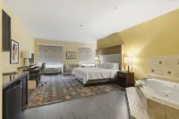 Holiday Inn & Suites Waco Northwest Hotels in Bellmead