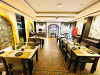 Hotel Royal Grand Heritage Hotels in Puri