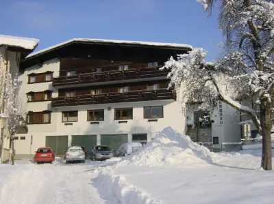 Unterbrau Hotel a 