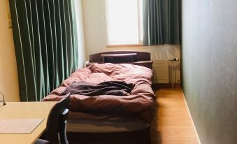 Otaru Ekimae Guest House Ito - Hostel