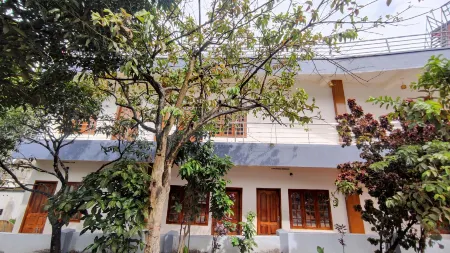 Grand Periyar Residency,Near Kumily Busstation