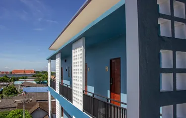 รูปภาพของอีส แอม อาร์ สเตย์ บูติก