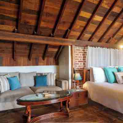 Amã Stays & Trails l'Attitude by the Lake, Kamshet Rooms