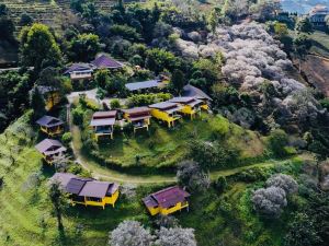 Maesalong Mountain Home