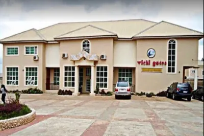 Vichi Gates Hotel and Suites Hotel di Kota Benin