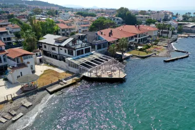 Black Lotus İzmir Hotels near African Savannah