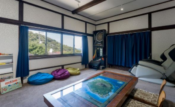 ＣＡＲＡＶＡＮ　ＦＬＡＫＥ