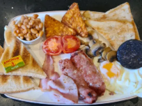 The Pavilion Guest House ミロムのホテル