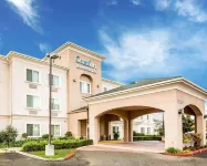 Comfort Inn & Suites Galt - Lodi North - spa
